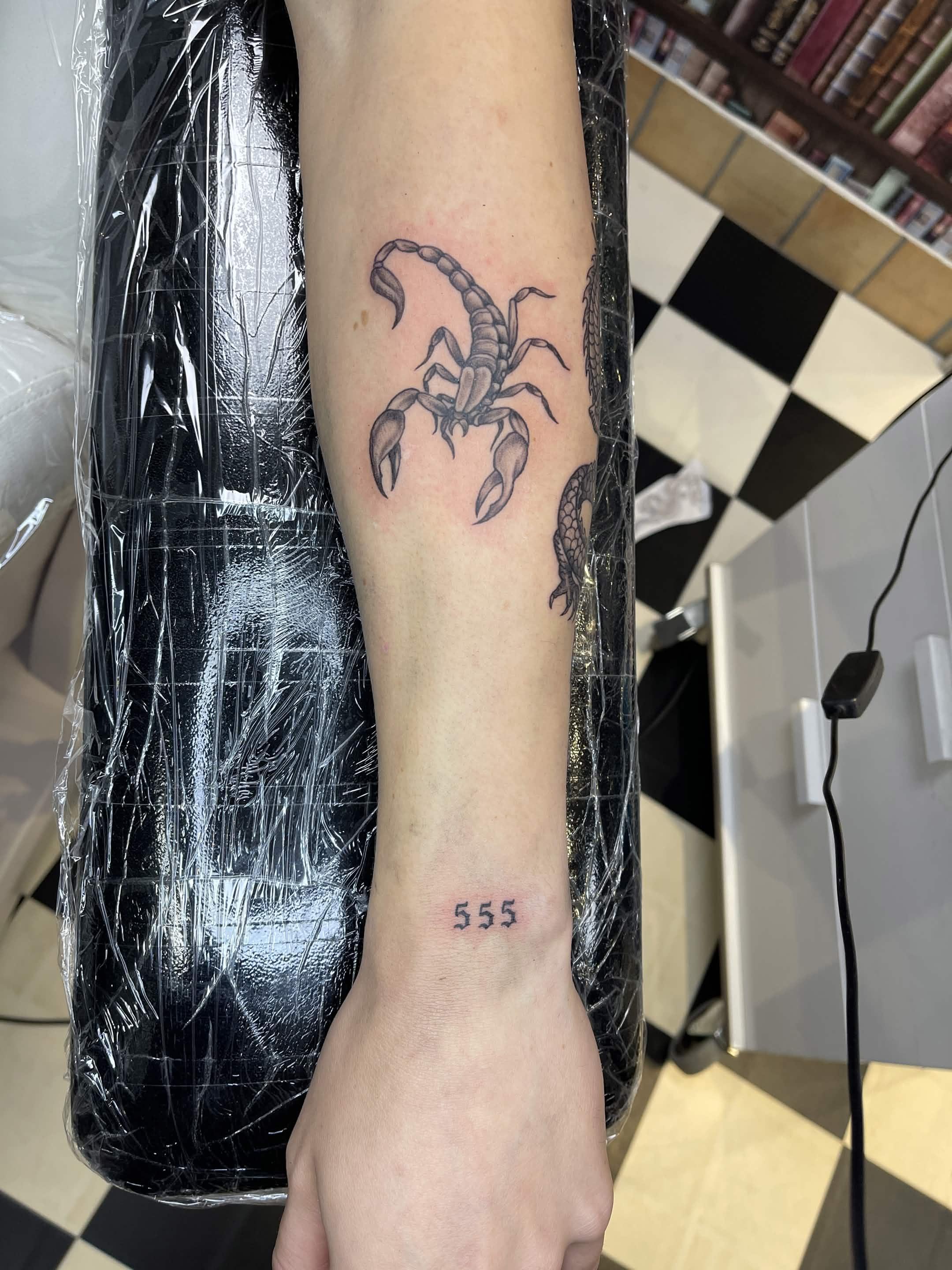 IMG 4026 — Realism