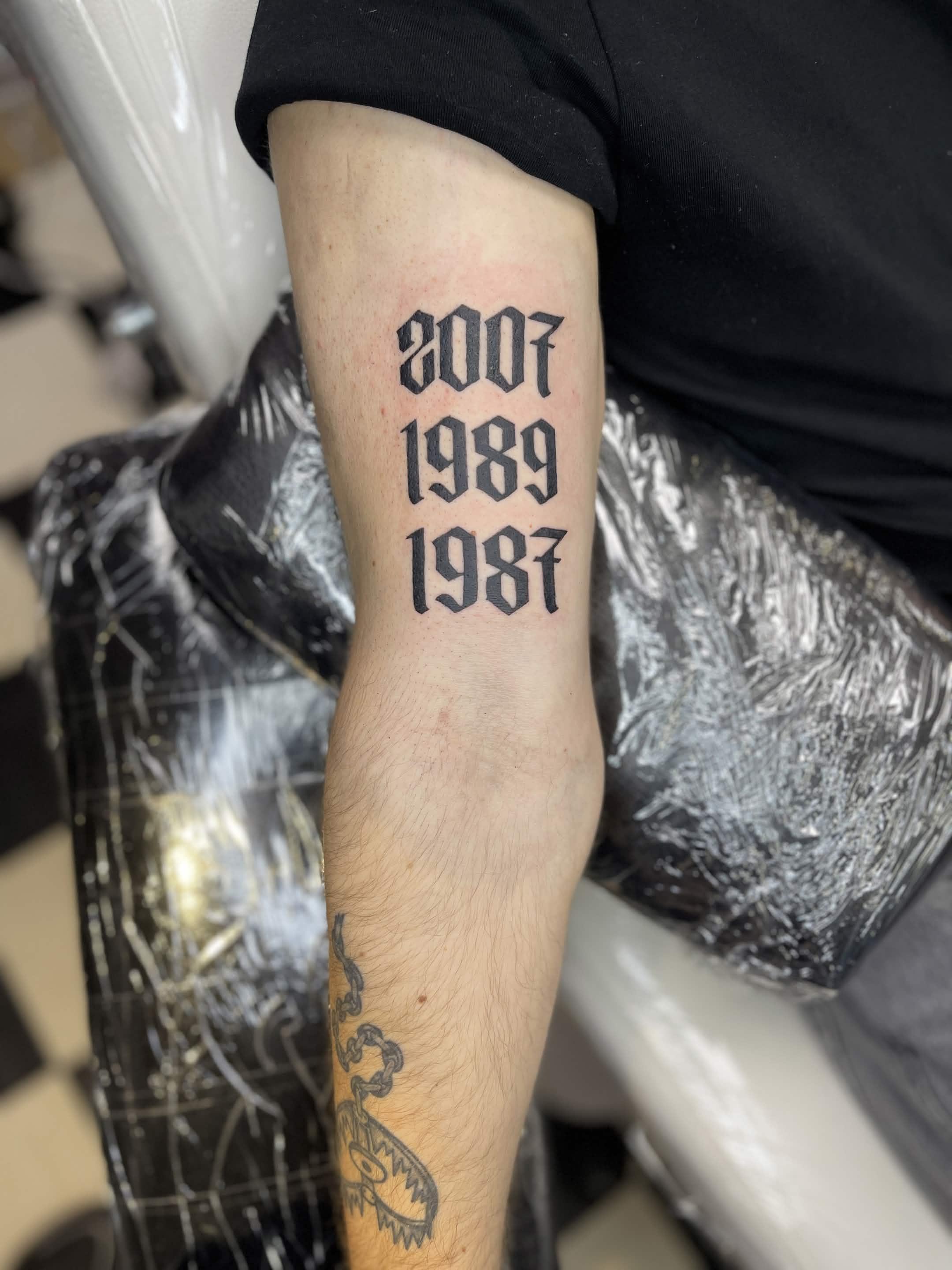 IMG 4065 — Realism