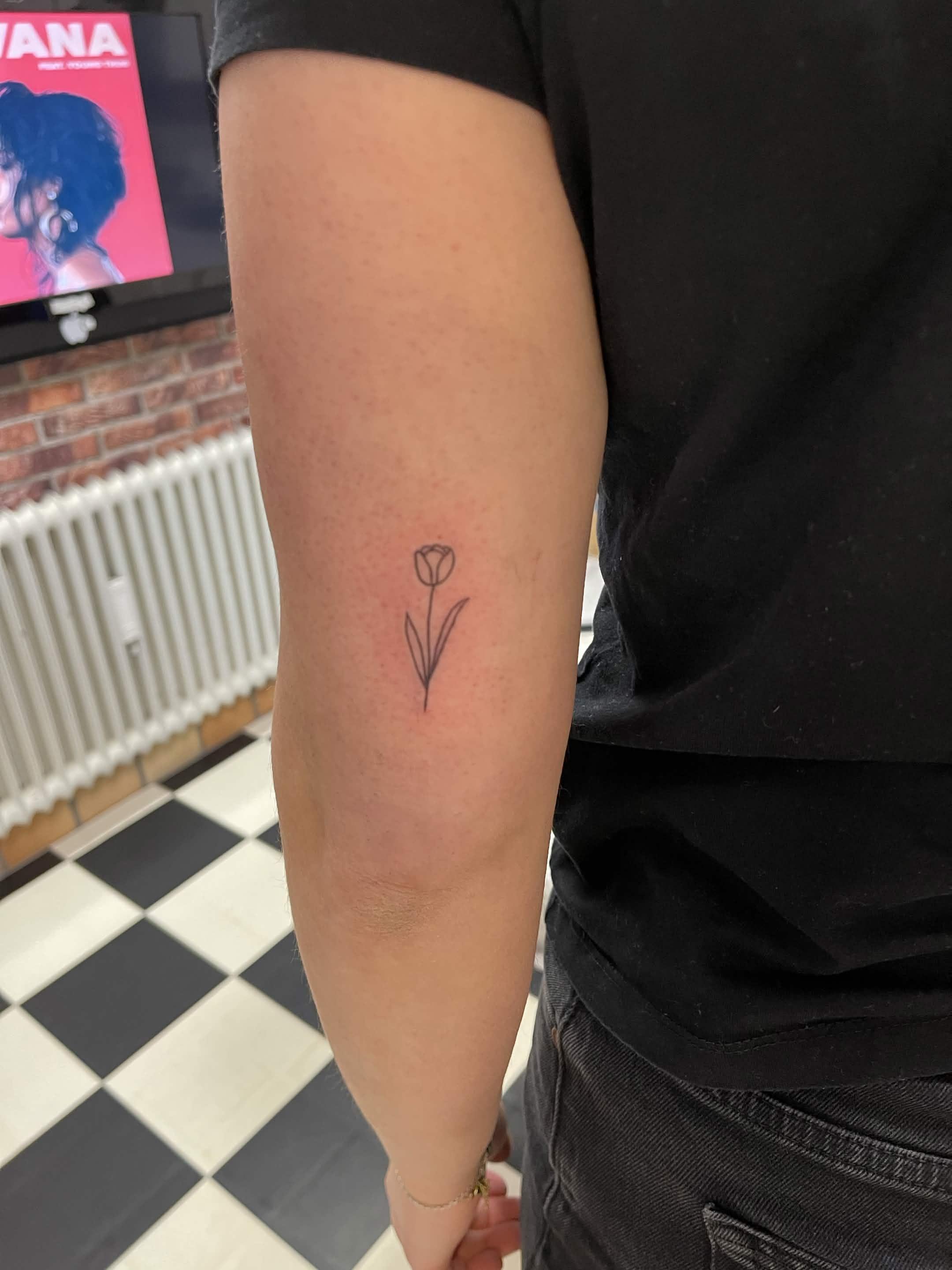IMG 6517 — Realism